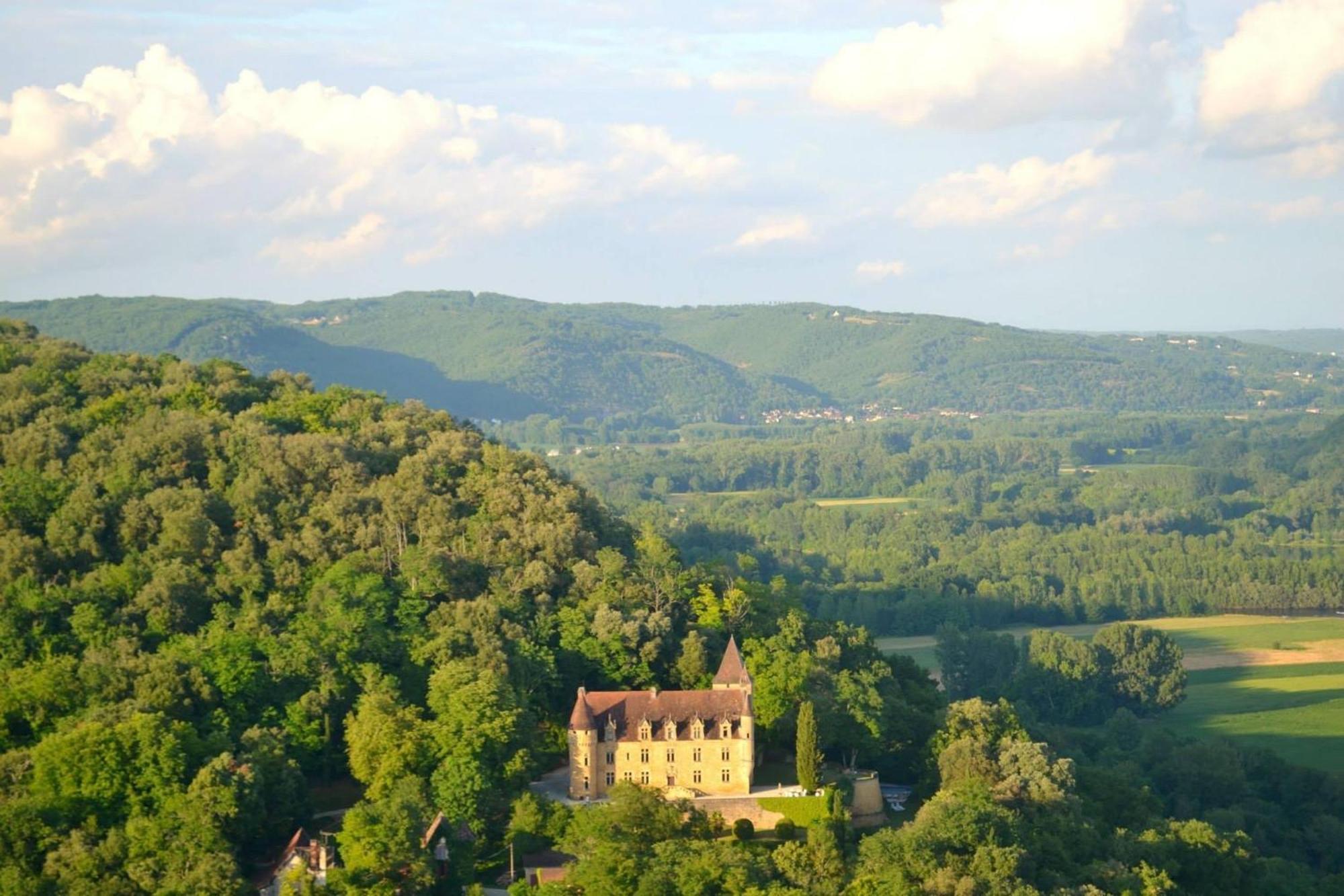 Joli Gite Pour 5 Personnes : Chez Cherrie Saint-Julien-de-Lampon ภายนอก รูปภาพ